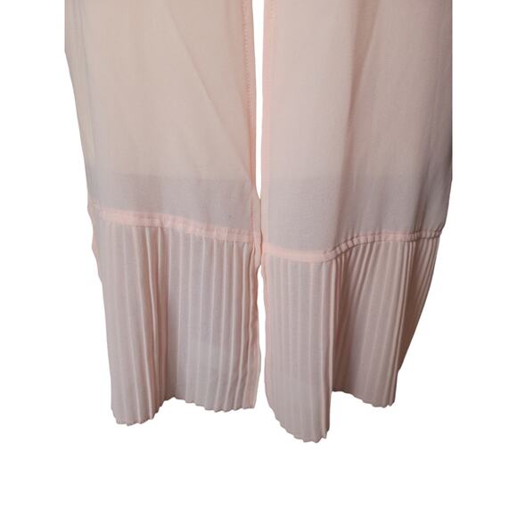 New‎ Directions one size fits like 2XL LIGHT pink cardigan Shear pleated bottom - Picture 2 of 6